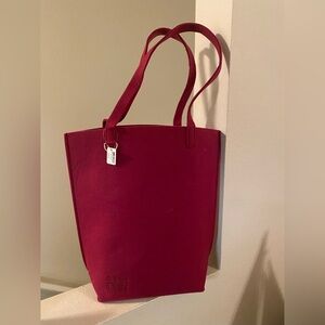 Bath & Body Works Felted Red Tote Bag. Double Handles. NWT.